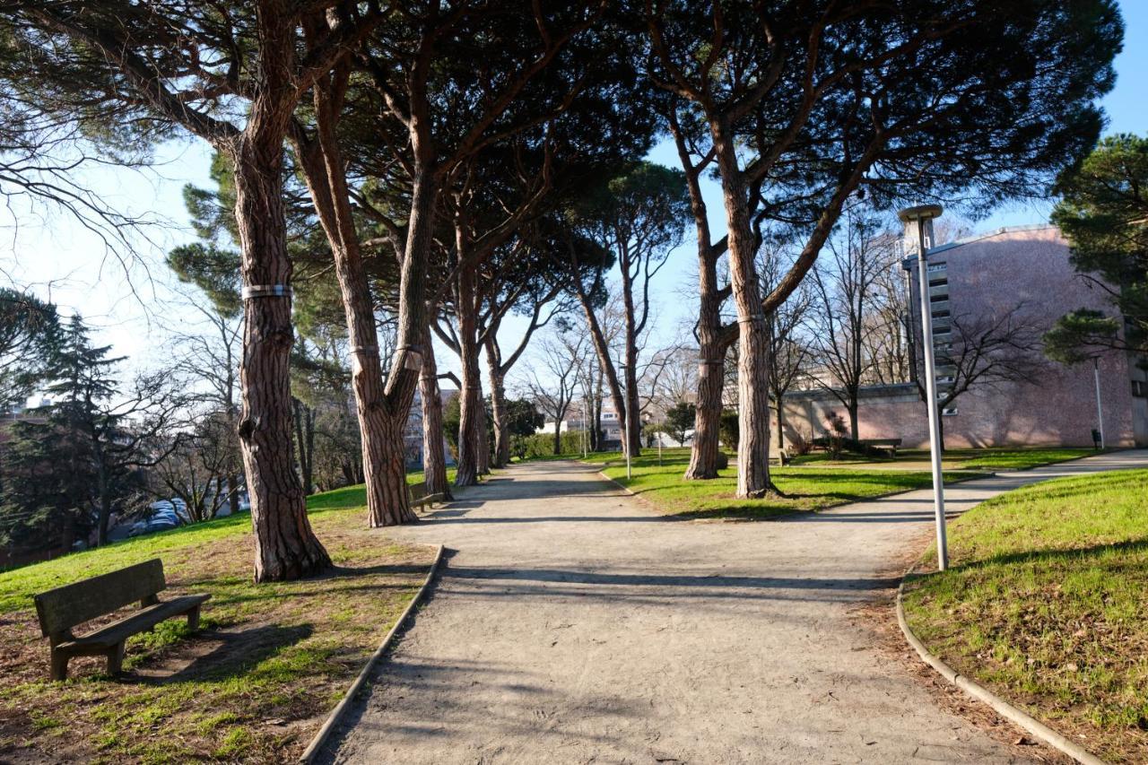 Two Bedrooms Modern Close To Tram Apartamento Toulouse